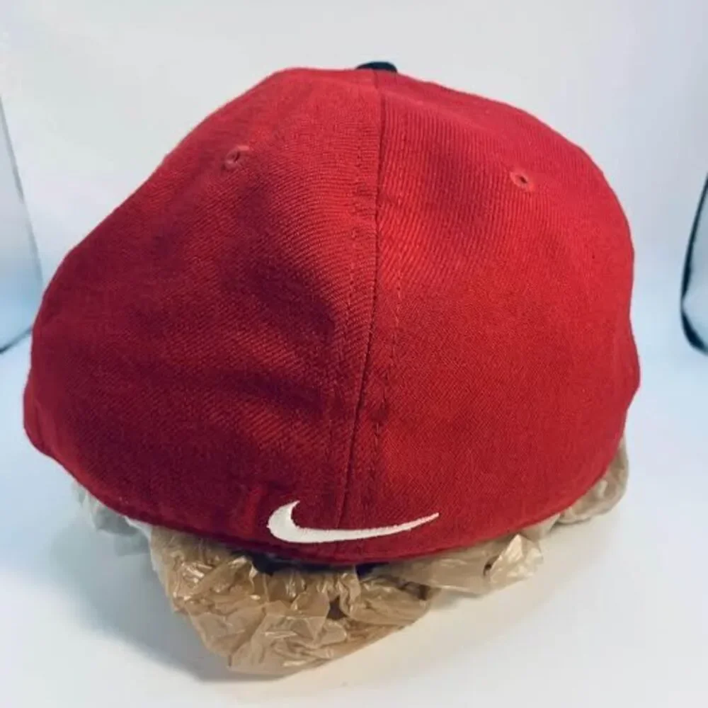 nike drifit red Razorback cap one size